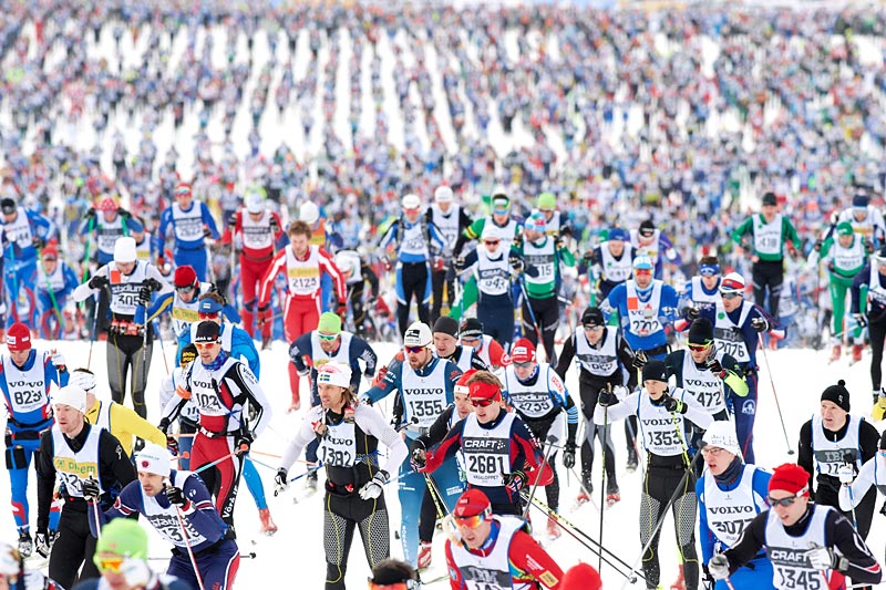 Mange skiløpere har nå et univers av gode treningstimer i banken, og en svært god form, da er det flotte muligheter for å surfe videre på den fine bølgen: Foto: Rauschendorfer/NordicFocus. Mange skiløpere har nå et univers av gode treningstimer i banken, og en svært god form, da er det flotte muligheter for å surfe videre på den fine bølgen: Foto: Rauschendorfer/NordicFocus.