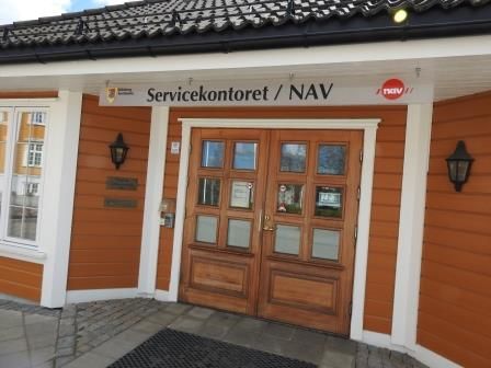 Heggin 3 inngang NAV og Servicekontoret, web