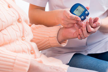 bs-Check-Glucose-Level-138947705-400