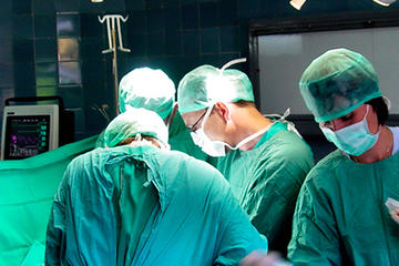 bs-Surgeons-1473556-400