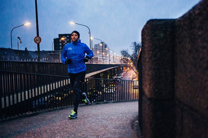 Det er mange fordeler med å ta en treningsøkt tidlig på morgenen. Foto: Christian Siedler/Flickr.com. Det er mange fordeler med å ta en treningsøkt tidlig på morgenen. Foto: Christian Siedler/Flickr.com.