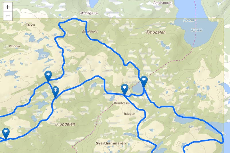 Her ser vi flere skilt markert med egne klikkbare symboler rett i kartbildet hos Løyper.net. Grafikk: Løyper.net. Her ser vi flere skilt markert med egne klikkbare symboler rett i kartbildet hos Løyper.net. Grafikk: Løyper.net.