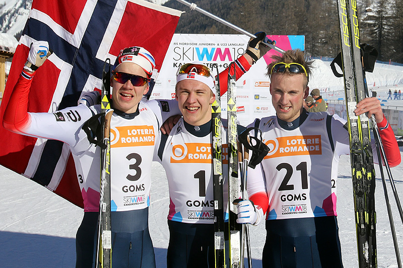 Medaljevinnerne på herrenes sprint under U23-VM i Goms og Sveits 2018. Fra venstre: Jan Thomas Jenssen (2.-plass), Erik Valnes (1) og Even Northug (3). Foto: Erik Borg. Medaljevinnerne på herrenes sprint under U23-VM i Goms og Sveits 2018. Fra venstre: Jan Thomas Jenssen (2.-plass), Erik Valnes (1) og Even Northug (3). Foto: Erik Borg.