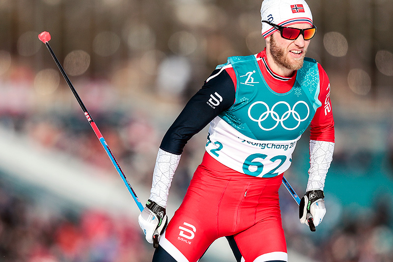 Martin Johnsrud Sundby fikk den sure fjerdeplassen på 15-kilometeren under OL i Pyeongchang 2018, bare 1,9 sekunder fra pallen. Foto: Modica/NordicFocus. Martin Johnsrud Sundby fikk den sure fjerdeplassen på 15-kilometeren under OL i Pyeongchang 2018, bare 1,9 sekunder fra pallen. Foto: Modica/NordicFocus.
