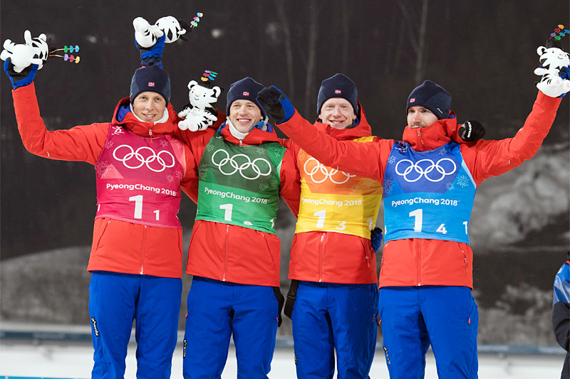 Norges sølvgutter fra OL-stafetten i skiskyting i Pyeongchang 2018. Fra venstre: Lars Helge Birkeland (1. etappe), Tarjei Bø (2), Johannes Thingnes Bø (3) og Emil Hegle Svendsen (4). Foto: Manzoni/NordicFocus. Norges sølvgutter fra OL-stafetten i skiskyting i Pyeongchang 2018. Fra venstre: Lars Helge Birkeland (1. etappe), Tarjei Bø (2), Johannes Thingnes Bø (3) og Emil Hegle Svendsen (4). Foto: Manzoni/NordicFocus.