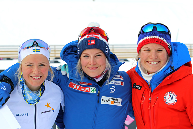 Pallen etter 5 km under Skandinavisk Cup i Granåsen og Trondheim 2018. Fra venstre: Frida Karlsson (2. plass), Thea Krokan Murud (1) og Mari Eide (3). Foto: Norges Skiforbund. Pallen etter 5 km under Skandinavisk Cup i Granåsen og Trondheim 2018. Fra venstre: Frida Karlsson (2. plass), Thea Krokan Murud (1) og Mari Eide (3). Foto: Norges Skiforbund.