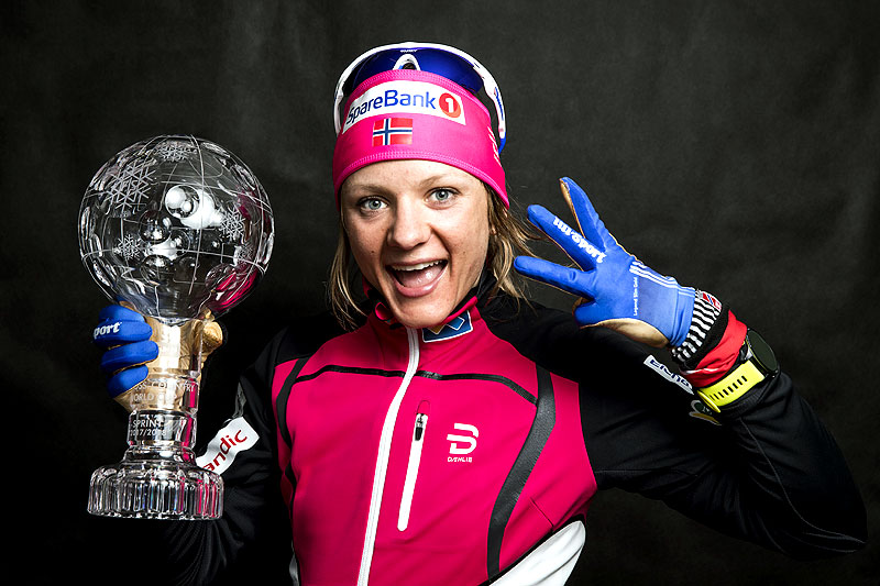 Maiken Caspersen Falla tok hjem sprintkula for tredje sesong på rad i verdenscupen 2017/2018. Foto: Modica/NordicFocus. Maiken Caspersen Falla tok hjem sprintkula for tredje sesong på rad i verdenscupen 2017/2018. Foto: Modica/NordicFocus.
