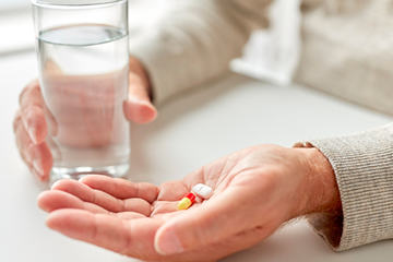 bs-age-medicine-162215537-400