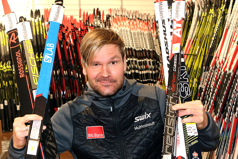 Øystein Pettersen har signert skiavtale med Milslukern Sport foran sesongen 2018/2019. Foto: Erik Borg. Øystein Pettersen har signert skiavtale med Milslukern Sport foran sesongen 2018/2019. Foto: Erik Borg.
