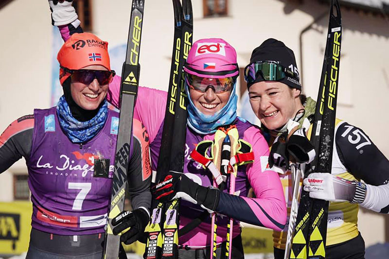 Damepallen i La Diagonela 2019 og sesongens 4. renn i Ski Classics. Fra venstre: Kari Vikhagen Gjeitnes (2. plass), Katerina Smutna (1) og Britta Johansson Norgren (3). Foto: Magnus Östh. Damepallen i La Diagonela 2019 og sesongens 4. renn i Ski Classics. Fra venstre: Kari Vikhagen Gjeitnes (2. plass), Katerina Smutna (1) og Britta Johansson Norgren (3). Foto: Magnus Östh.