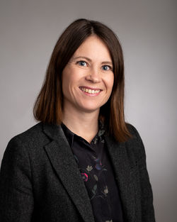 6653-Næringshagen-Aasta_250x313