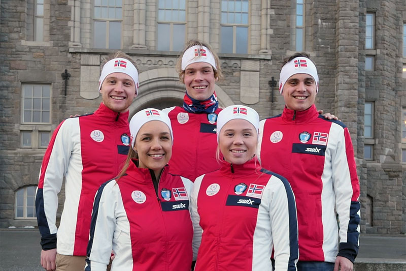 NTNU Trondheim-delen av troppen til Universiaden 2019 med tanke på langrennsutøvere. Fra venstre: Andreas Faanes, Frida Øygard, Sven-Erik Markhus Kaiser, Hanne Skulbru og Jonas Riseth. Foto: Privat. NTNU Trondheim-delen av troppen til Universiaden 2019 med tanke på langrennsutøvere. Fra venstre: Andreas Faanes, Frida Øygard, Sven-Erik Markhus Kaiser, Hanne Skulbru og Jonas Riseth. Foto: Privat.