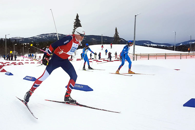 Erik Bergan på vei mot en solid 10. plass i sin klasse på 15 km i fri teknikk under Veteran-VM Beitostølen 2019. Foto: Henning Strøm / Glade Hjul - Sykkel- og skieksperten. Erik Bergan på vei mot en solid 10. plass i sin klasse på 15 km i fri teknikk under Veteran-VM Beitostølen 2019. Foto: Henning Strøm / Glade Hjul - Sykkel- og skieksperten.