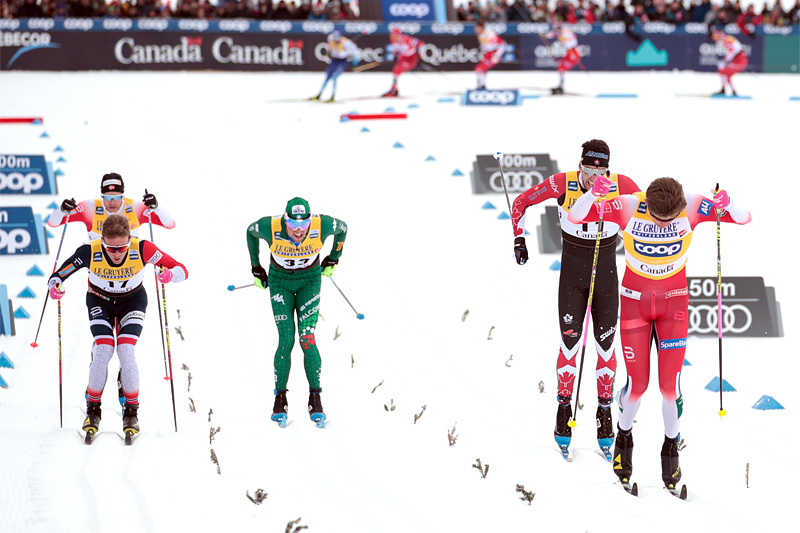 Johannes Høsflot Klæbo vinner spurten i verdenscupfinalens fellesstart i Quebec. Foto: Modica/NordicFocus. Johannes Høsflot Klæbo vinner spurten i verdenscupfinalens fellesstart i Quebec. Foto: Modica/NordicFocus.