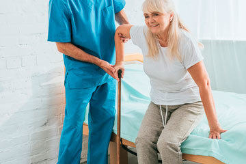 bs-Male-Nurse-Help-254154751-360