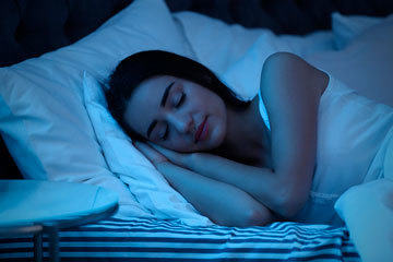 bs-Woman-Sleeping-t-252855271-360