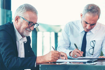 bs-senior-Business-Partner-333135760-360