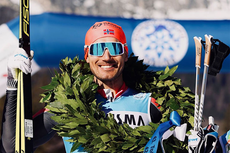 Andreas Nygaard smiler over å ha vunnet Visma Ski Classics-rennet Toblach-Cortina 2020. Foto: Magnus Östh/Visma Ski Classics. Andreas Nygaard smiler over å ha vunnet Visma Ski Classics-rennet Toblach-Cortina 2020. Foto: Magnus Östh/Visma Ski Classics.