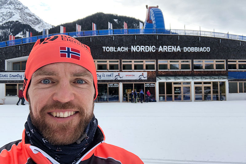 Tord Asle Gjerdalen i forbindelse med Visma Ski Classics-rennet Toblach-Cortina sesongen 2019-2020. Foto: Privat. Tord Asle Gjerdalen i forbindelse med Visma Ski Classics-rennet Toblach-Cortina sesongen 2019-2020. Foto: Privat.