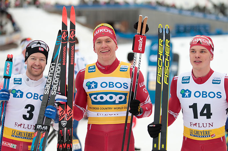 Herrenes seierspall på 15 km fellesstart under verdenscupen i Falun 2020. FV: Sjur Røthe (2. plass), Alexander Bolshunov (1) og Ivan Yakimushkin (3). Foto: Modica/NordicFocus. Herrenes seierspall på 15 km fellesstart under verdenscupen i Falun 2020. FV: Sjur Røthe (2. plass), Alexander Bolshunov (1) og Ivan Yakimushkin (3). Foto: Modica/NordicFocus.
