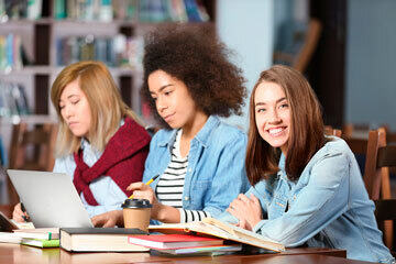 bs-Group-of-students--281665978-360