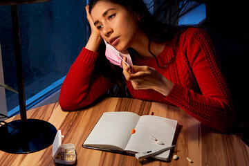 bs-Sick-Woman-360425173-360