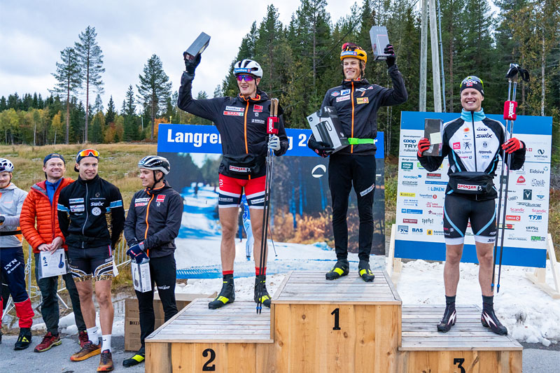 Johannes Høsflot Klæbo på førsteplass, Pål Trøan Aune på andreplass og Mårten Soleng Skinstad på tredjeplass under årets Coop Trysil Rulleskisprint. Foto: Jonas Sjögren / Trysil. Johannes Høstflot Klæbo på førsteplass, Pål Trøan Aune på andreplass og Mårten Soleng Skinstad på tredjeplass under årets Coop Trysil Rulleskisprint. Foto: Jonas Sjögren / Trysil.