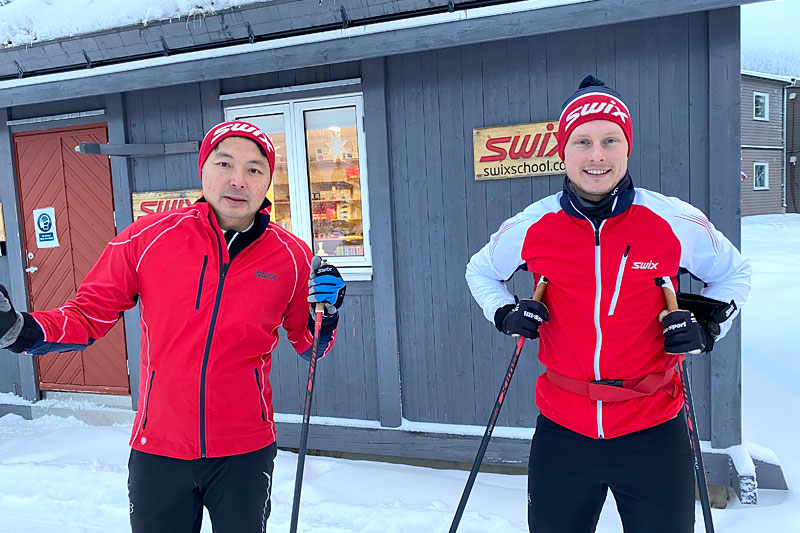 Pat Lam Thorstad og Christian Erichsen utgjør nå produktutviklingsteamet for staver på Swix, som skal bygge morgendagens råeste skistaver. Foto: Swix. Pat Lam Thorstad og Christian Erichsen utgjør nå produktutviklingsteamet for staver på Swix, som skal bygge morgendagens råeste skistaver. Foto: Swix.