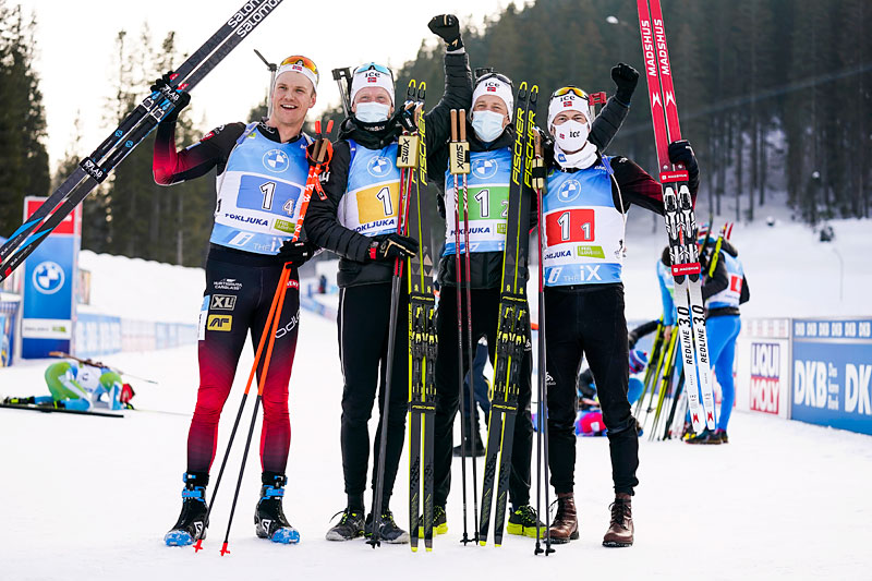 Vetle Sjåstad Christiansen, Johannes Thingnes Bø, Tarjei Bø og Sturla Holm Lægreid jubler etter å ha gått Norge inn til VM-gull i herrestafetten under verdensmesterskapet i Pokljuka 2021. Foto: Thibaut/NordicFocus. Vetle Sjåstad Christiansen, Johannes Thingnes Bø, Tarjei Bø og Sturla Holm Lægreid jubler etter å ha gått Norge inn til VM-gull i herrestafetten under verdensmesterskapet i Pokljuka 2021. Foto: Thibaut/NordicFocus.