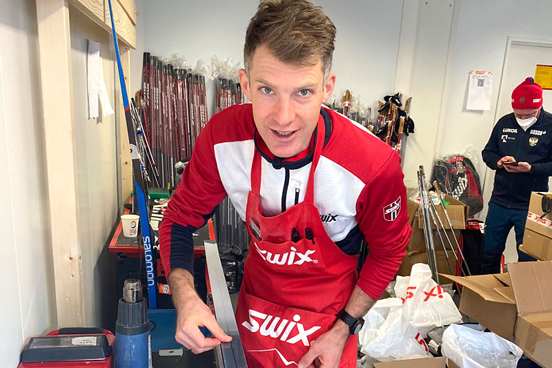 Morten Sætha her på plass under VM i Oberstdorf og en del av Swix sin racing service på VM, i World Cup og andre store internasjonale anledninger. Foto: Swix. Morten Sætha her på plass under VM i Oberstdorf og en del av Swix sin racing service på VM, i World Cup og andre store internasjonale anledninger. Foto: Swix.