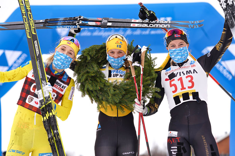 Damenes seierspall i Årefjällsloppet 2021 som inngår i Ski Classics. FV: Emilie Fleten (2. plass), Lina Korsgren (1) og Thea Krokan Murud (3). Foto: Magnus Östh/Visma Ski Classics. Damenes seierspall i Årefjällsloppet 2021 som inngår i Ski Classics. FV: Emilie Fleten (2. plass), Lina Korsgren (1) og Thea Krokan Murud (3). Foto: Magnus Östh/Visma Ski Classics.