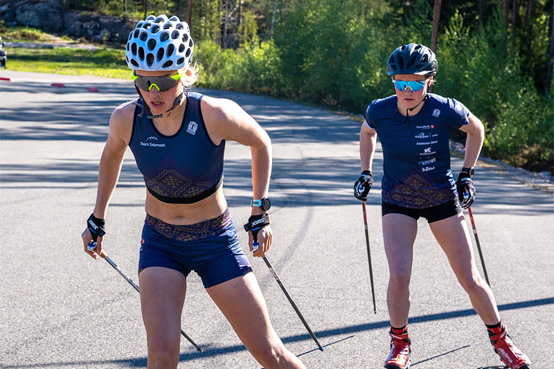 Martine Lorgen Øvrebust og Runa Ulvang er to av navnene vi finner i Team Telemark for sesongen 2021/2022. Foto: Per Magne Dahlen. Martine Lorgen Øvrebust og Runa Ulvang er to av navnene vi finner i Team Telemark for sesongen 2021/2022. Foto: Per Magne Dahlen.