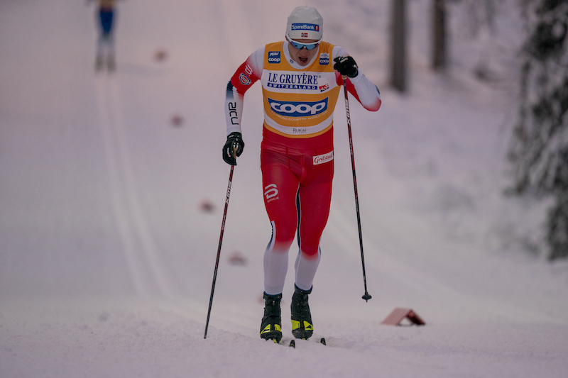 Erik Valnes dominerte sprinten i Ruka i fjor. Får vi en ny maktoppvisning der til helga? Foto: Thibaut/NordicFocus Erik Valnes dominerte sprinten i Ruka i fjor. Får vi en ny maktoppvisning der til helga? Foto: Thibaut/NordicFocus