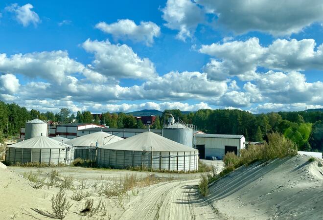 Bildet viser biogassanlegget på Trollmyra, HRA