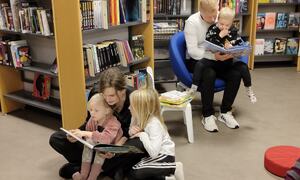 Åpning av bibliotek og servicetorg