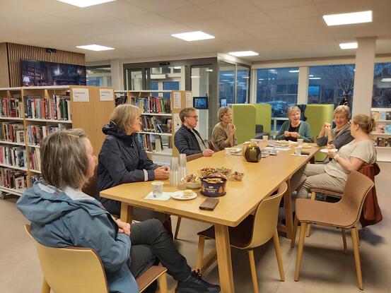 Åpning av bibliotek og servicetorg