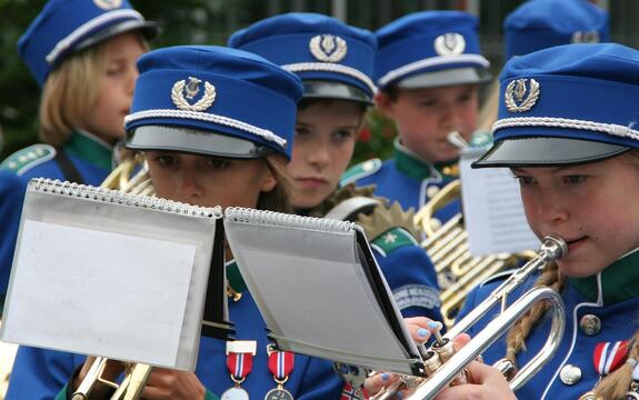music-corps-1814208_1280