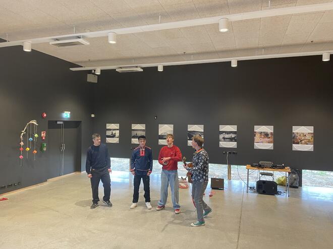 Innslag fra Kootkmiõhtt, skoltesamisk rap-band