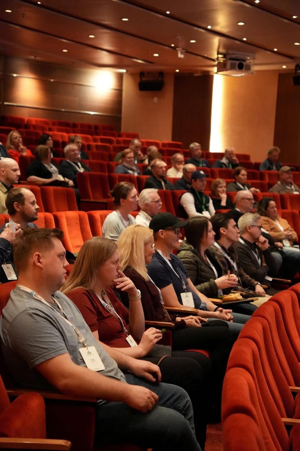 Campingkonferansen er en fin blanding av faglig input og gode møter med kolleger fra hele landet. (Foto: NHO Reiseliv)