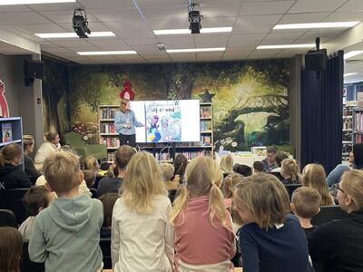 Eventyrstund på biblioteket